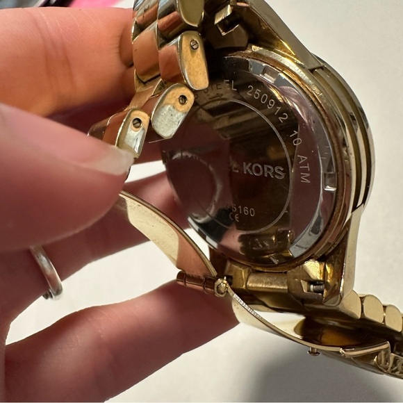 MICHAEL KORS "JET SET RUNWAY" MK5160 stainless steel GOLD COLORED WATCH - Picture 9 of 14